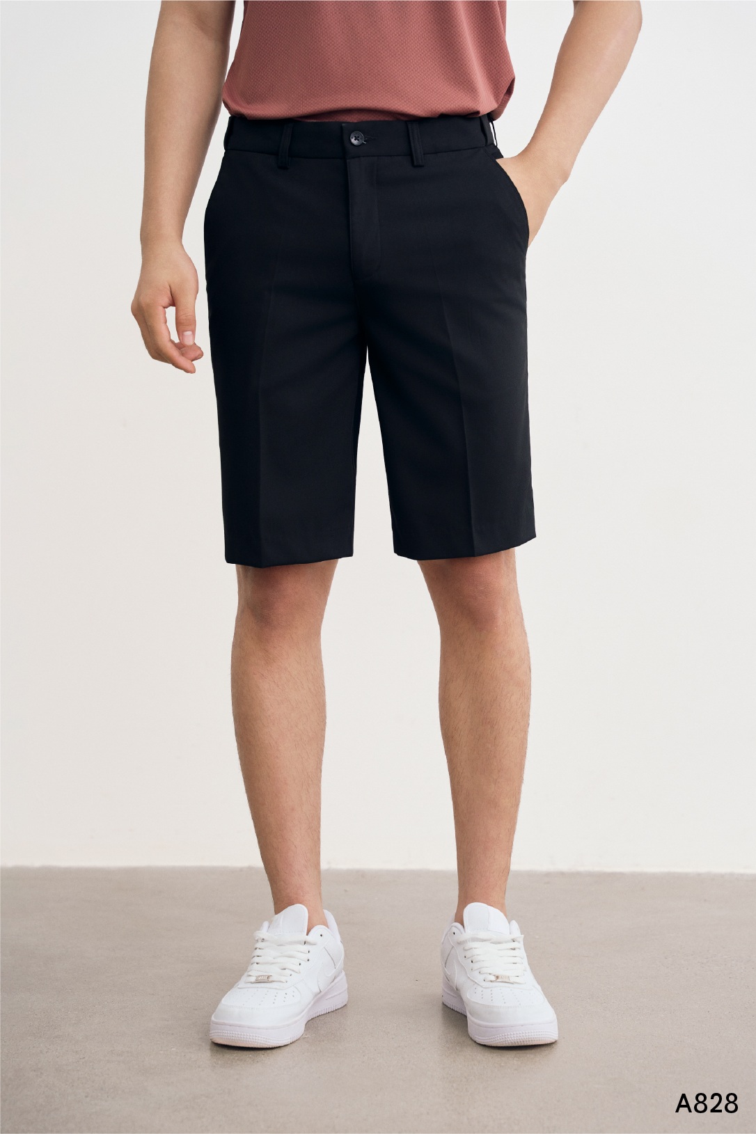 Quần shorts nam tăng chỉnh cạp cao cấp Santino màu đen | A828