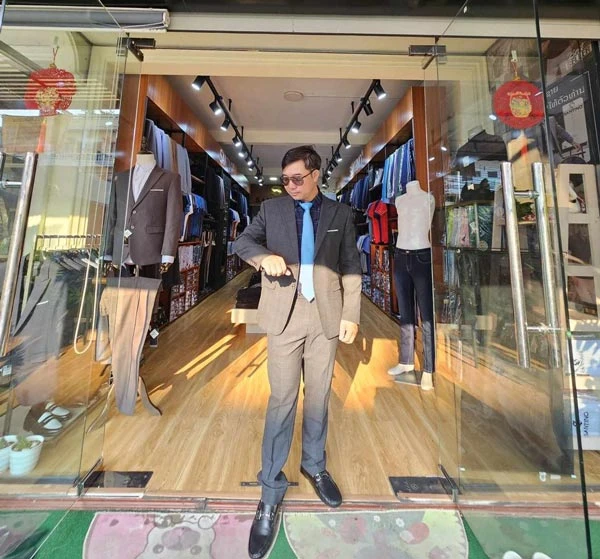 SANTINO VIÊNG CHĂN